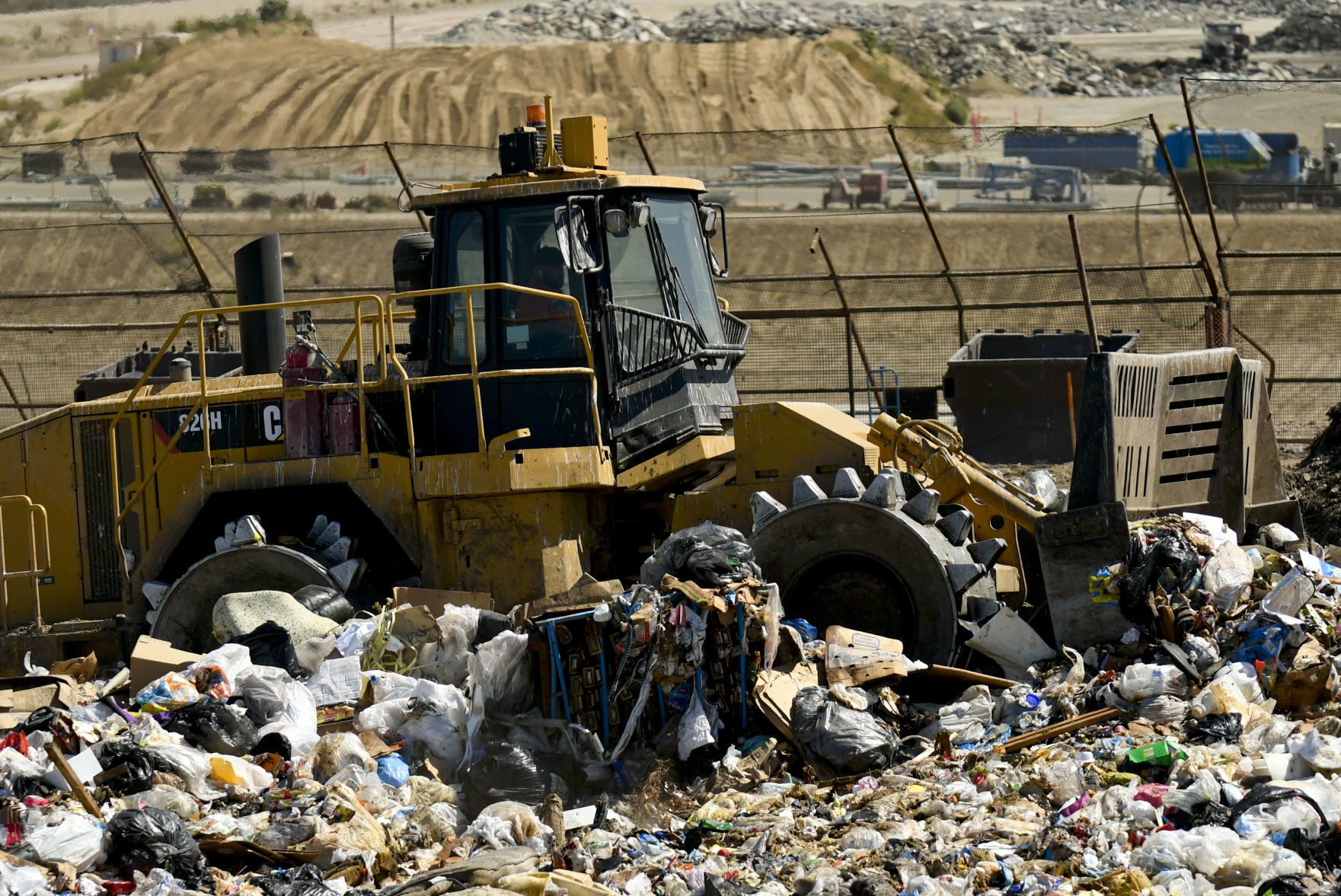 092519 SM Landfill 03.jpg